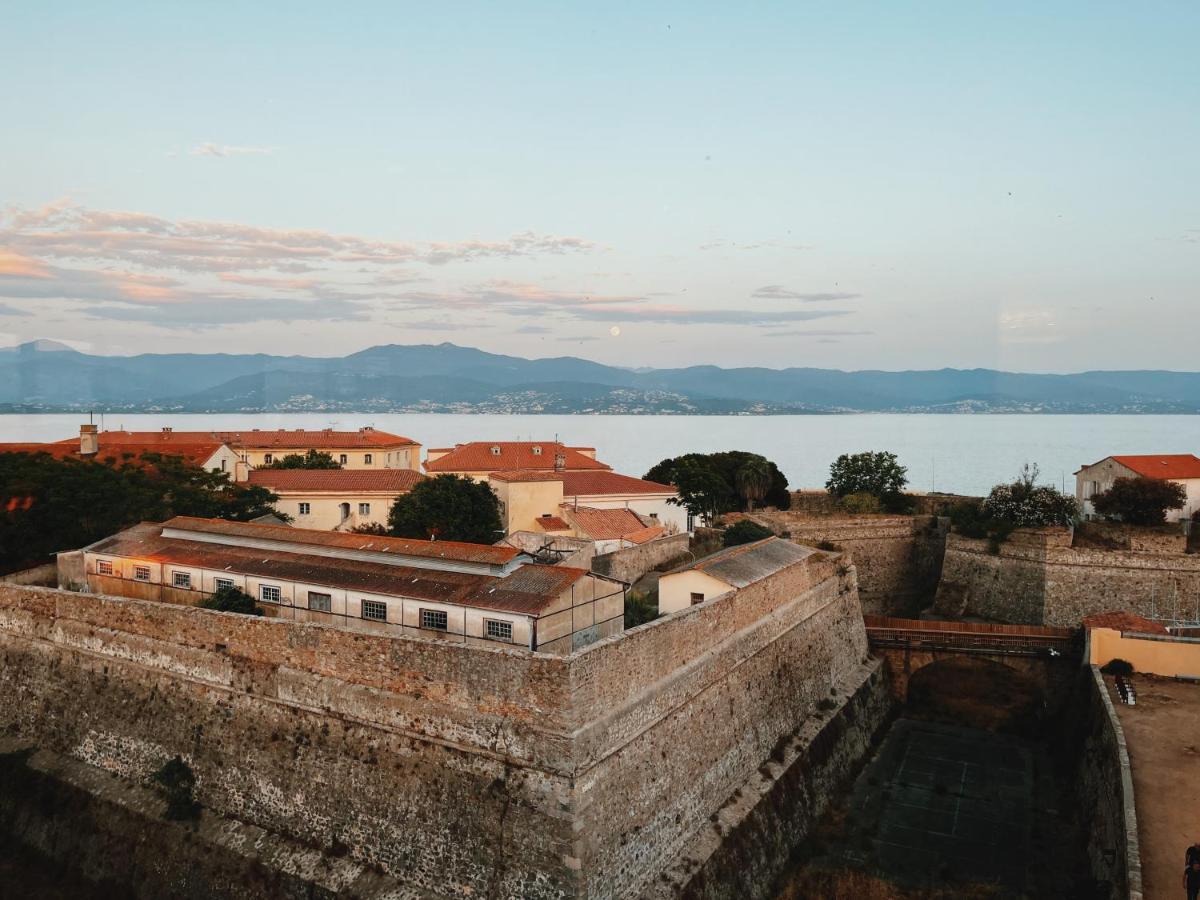Hotel San Carlu Citadelle Ajaccio Eksteriør billede
